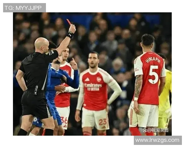 世界杯焦点战阿森纳与热刺激战成平帽子戏法引发争议判罚热议