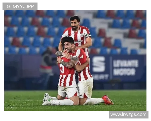 国王杯激战波尔图与切尔西战成平局绝杀时刻引发全场沸腾 国王杯激战波尔图与切尔西战成平局绝杀时刻引发全场沸腾