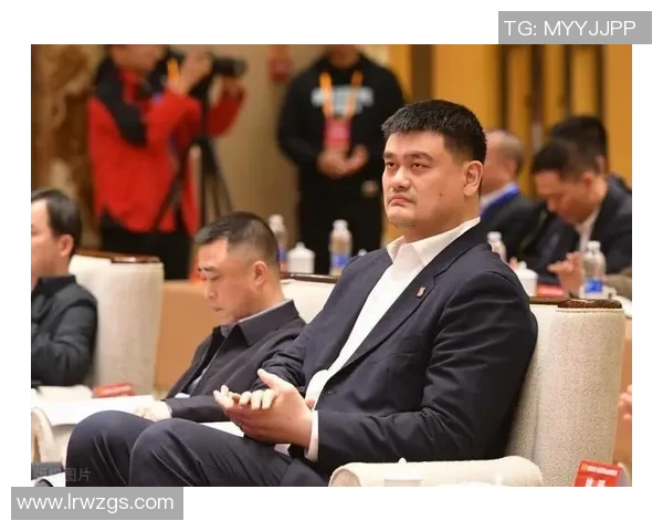 姚明接掌足协后中国足球新篇章的开启与挑战分析 姚明接掌足协后中国足球新篇章的开启与挑战分析