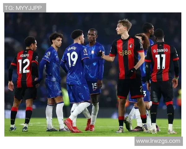 足总杯焦点战曼城与利物浦战平争议判罚引发全场热议 足总杯焦点战曼城与利物浦战平争议判罚引发全场热议