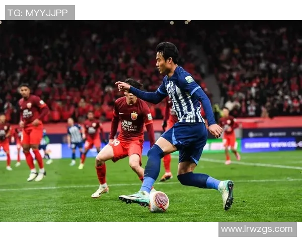 中超激战那不勒斯逆转国米绝杀瞬间点燃全场激情