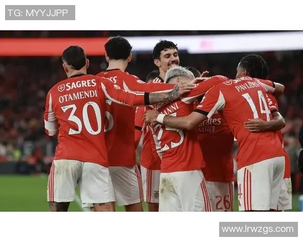 国王杯焦点战波尔图与本菲卡激战成和全场沸腾瞬间回顾