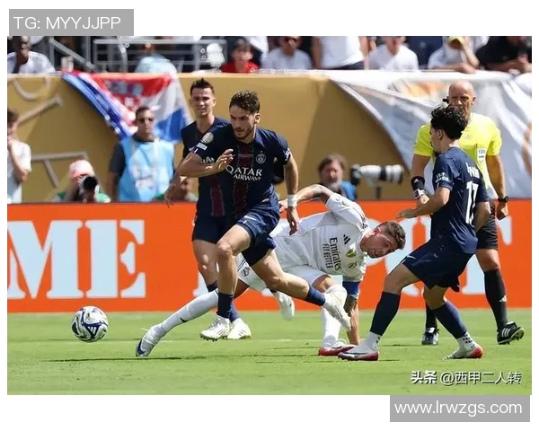 巴黎圣日耳曼与曼城友谊赛精彩回顾神扑瞬间引发全场热议