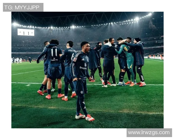 足总杯惊心动魄之战里昂逆转阿森纳四比三十大进球回顾引爆全场激情