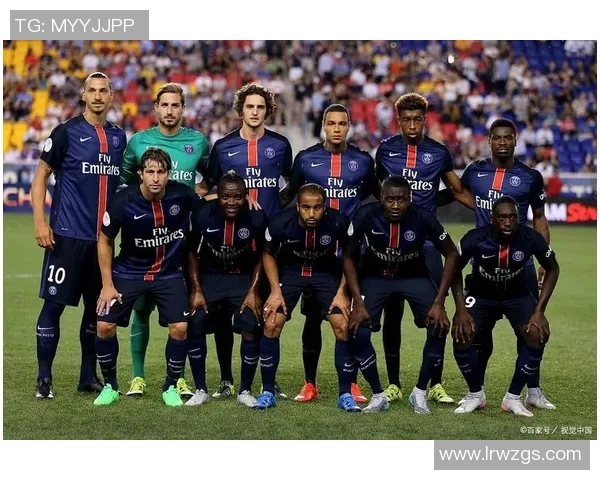 西甲激战巴黎圣日耳曼逆转曼联帽子戏法点燃全场激情与数据分析