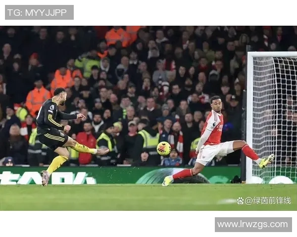 足总杯惊现冷门波尔图逆转阿森纳红牌事件引发全场热议